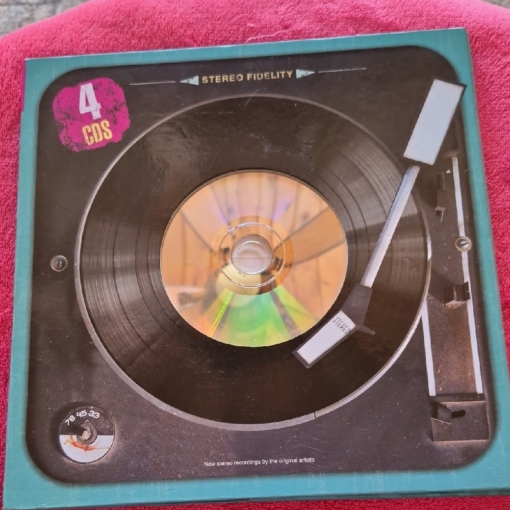Retro R&B Music CD Set